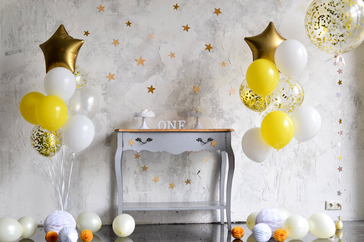Treasures Gifted - Matte White Balloons - 12 Inch Latex Balloons