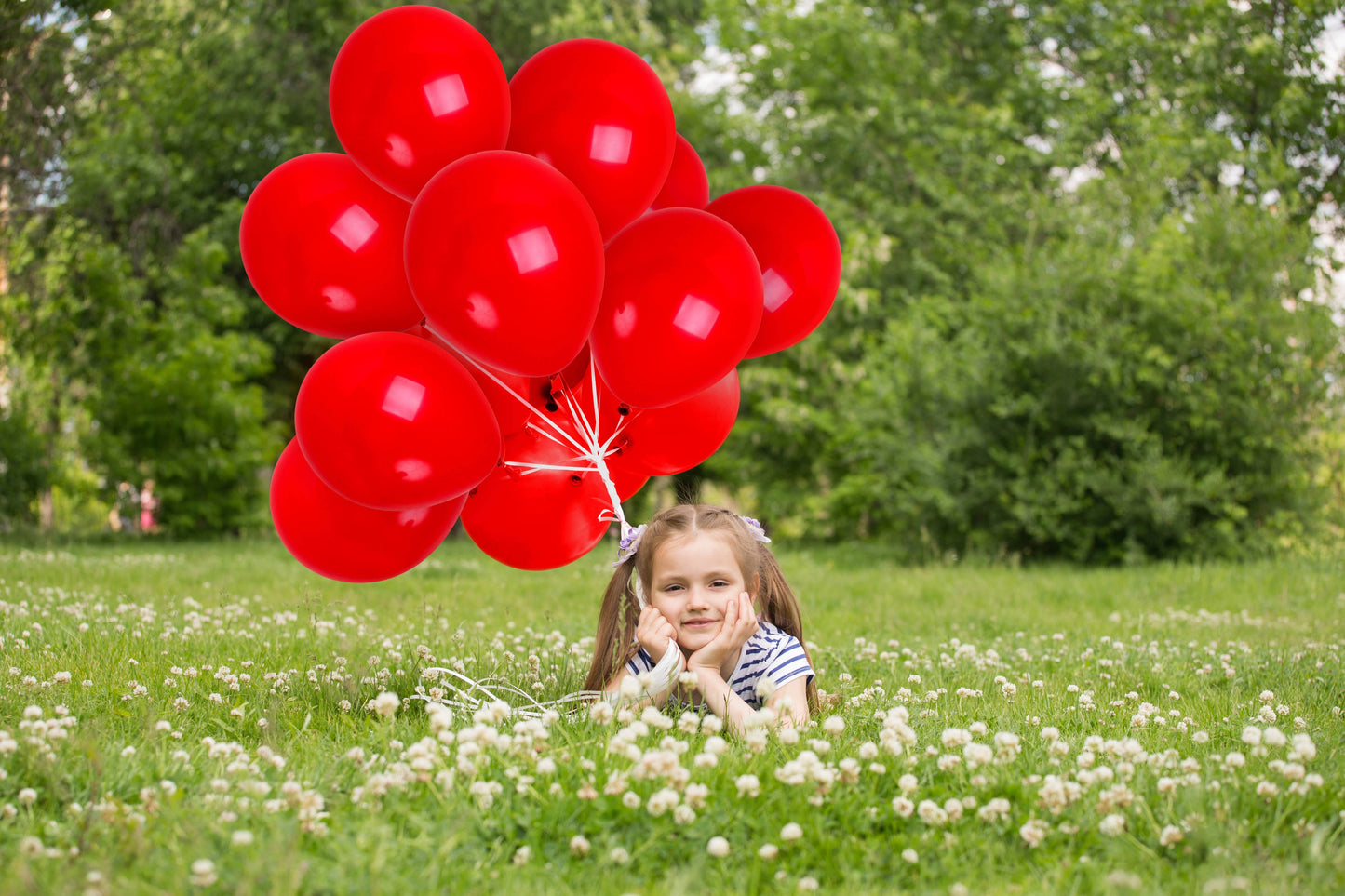 Treasures Gifted - Matte Red Balloons - 12 Inch Latex Balloons