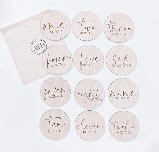 Arrow Town Designs -  Wooden Monthly Milestone Cards - Disc Design